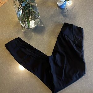 Lululemon Leggings Black Size 8 women’s